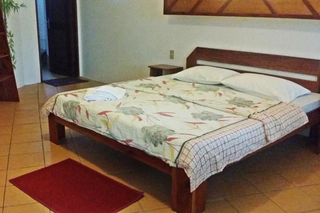 Bamboo Bungalows Resthouse Balabag  Phòng bức ảnh