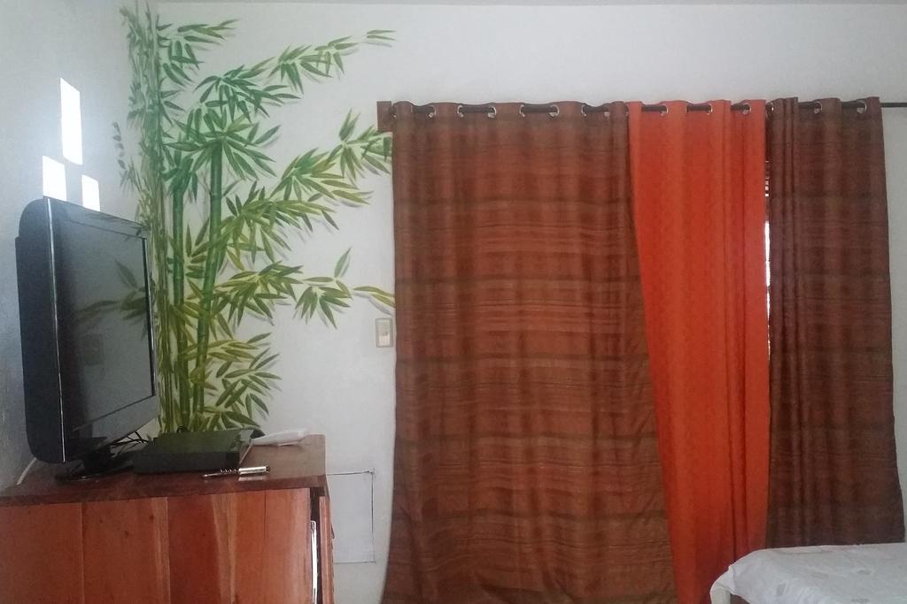 Bamboo Bungalows Resthouse Balabag  Phòng bức ảnh