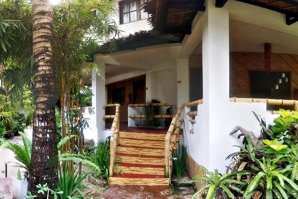 Bamboo Bungalows Resthouse Balabag  Phòng bức ảnh