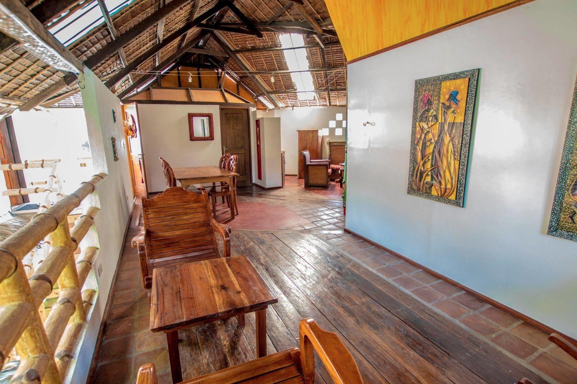 Bamboo Bungalows Resthouse Balabag  Ngoại thất bức ảnh