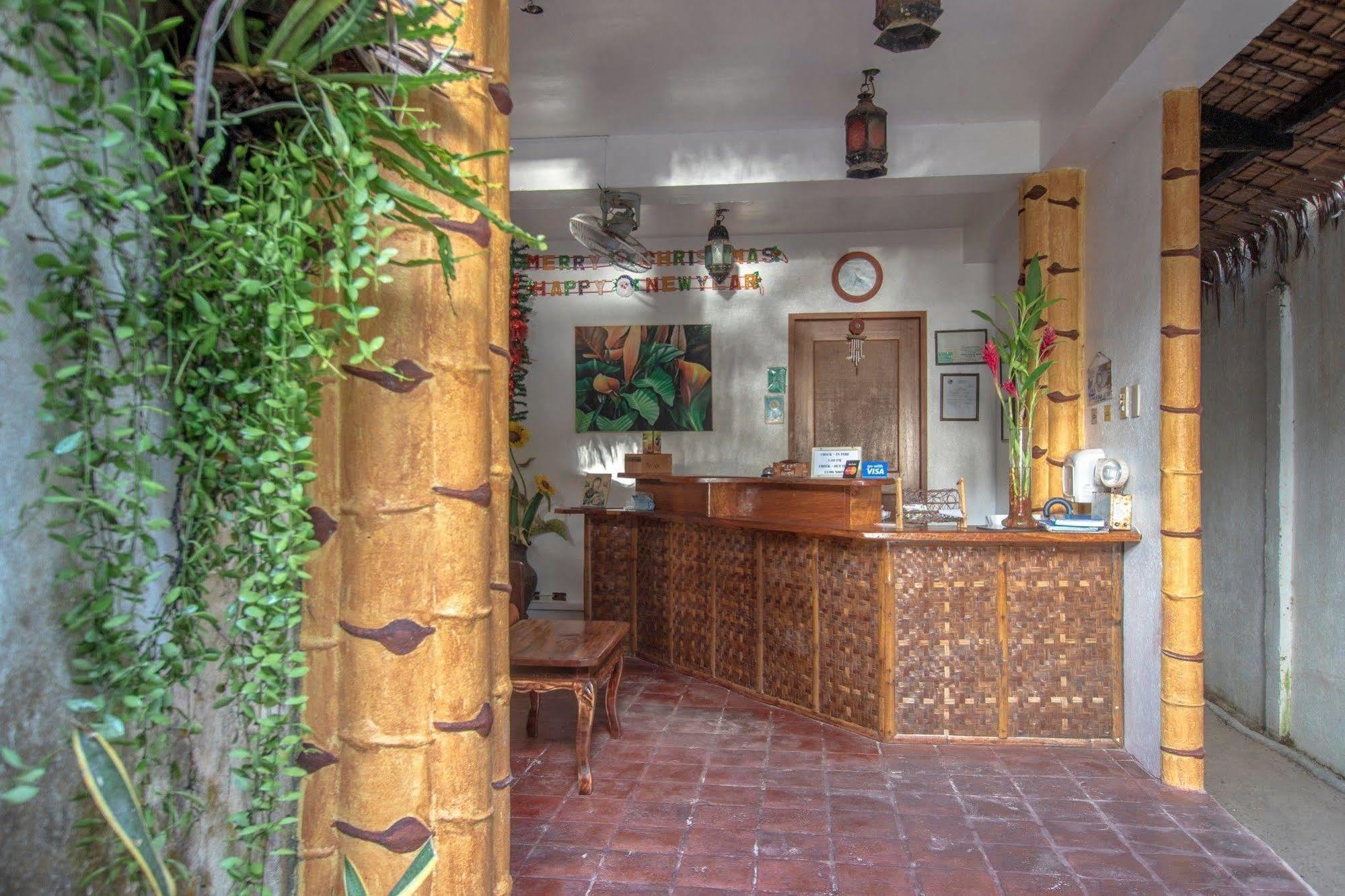 Bamboo Bungalows Resthouse Balabag  Ngoại thất bức ảnh