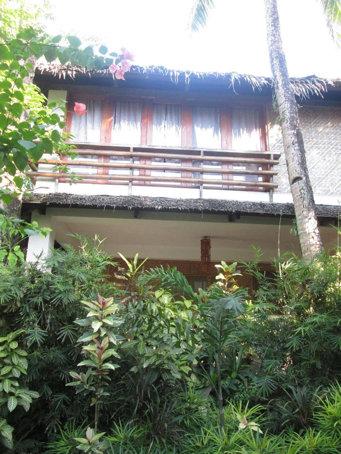 Bamboo Bungalows Resthouse Balabag  Ngoại thất bức ảnh